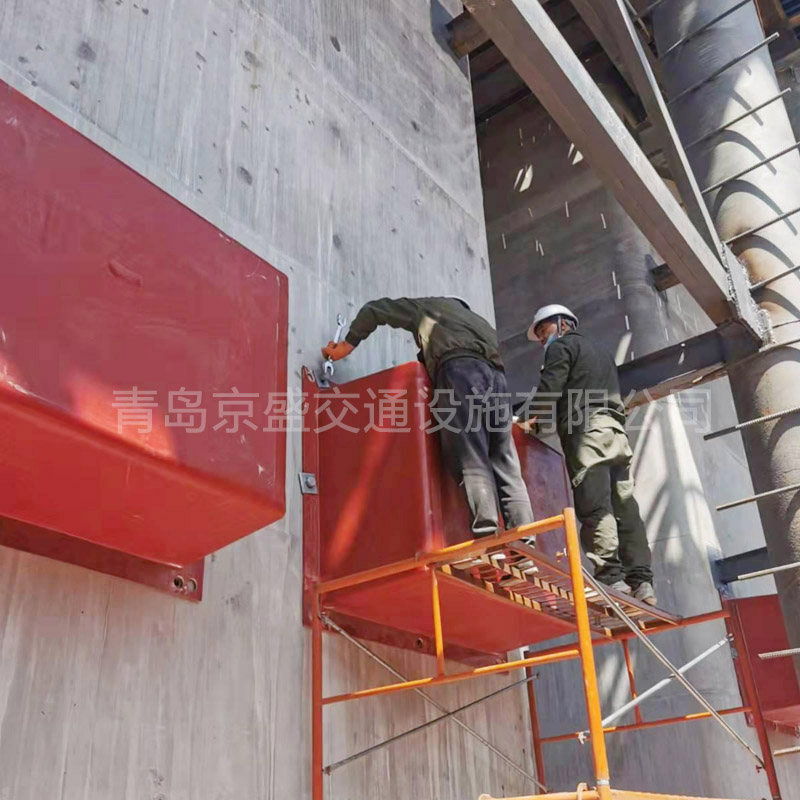 汕尾長沙灣大橋固定護舷